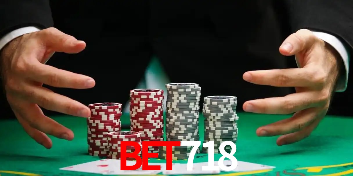 bet718 plataforma — saque cashout PIX com comprovante